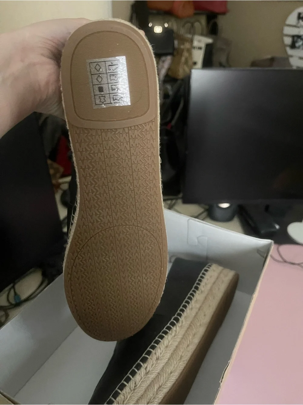 BNWT Michael Kors Women’s Black MK Logo Espadrille Loafer